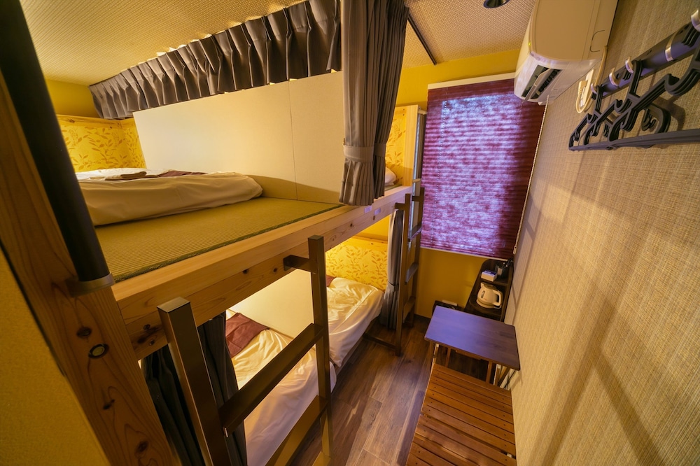 Room (  A  ) photo 3