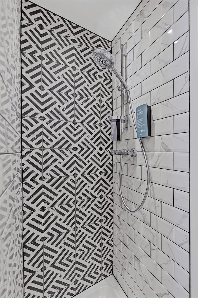 Standard Single Room, Private Bathroom, City View photo 2