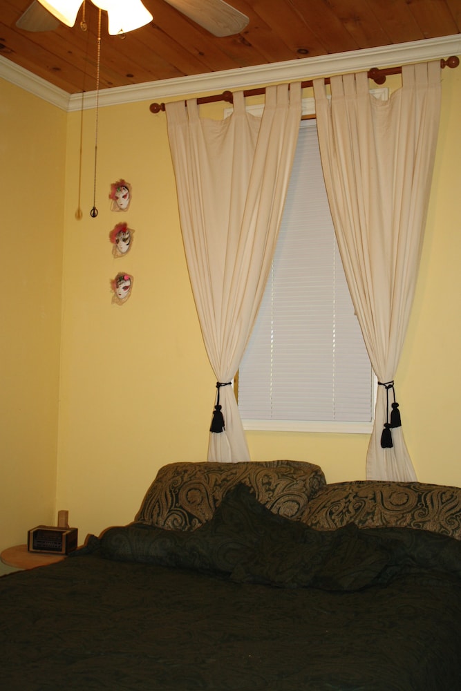Cottage, 2 Bedrooms, Beach View photo 1