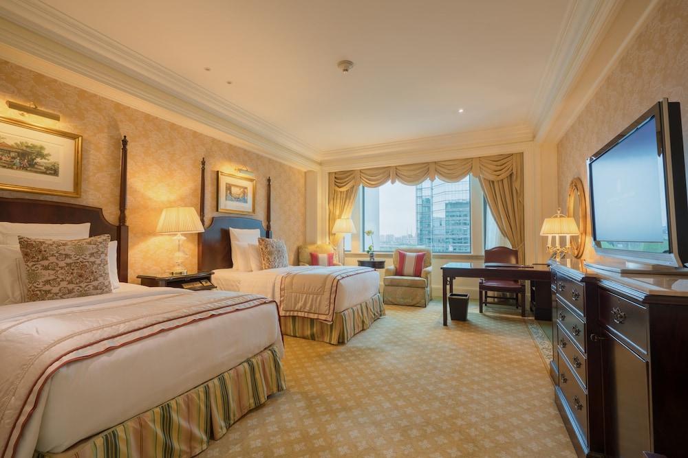Club Room, 2 Double Beds - Photo 3