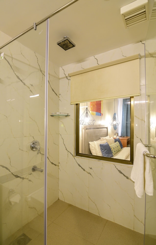 Non Sea View Luxury Room photo 3