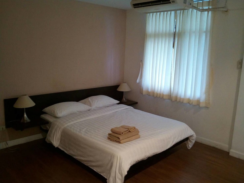 Standard Double Room photo 2