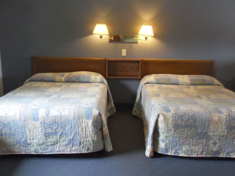 Standard Room, 2 Double Beds photo 1