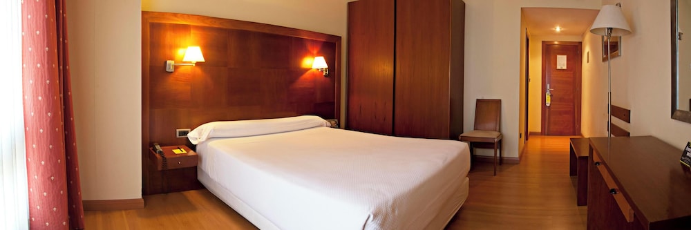 Classic Room - Photo 1