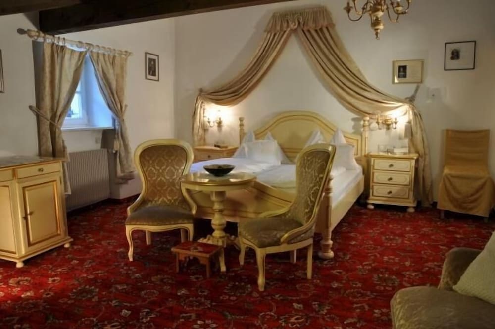 Basic Quadruple Room