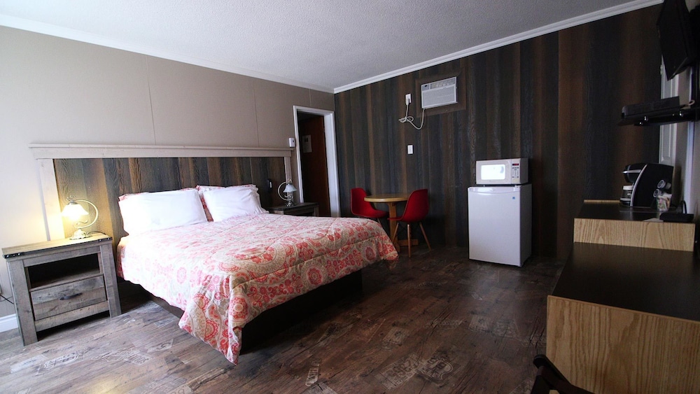 Comfort Room, 1 Queen Bed photo 3