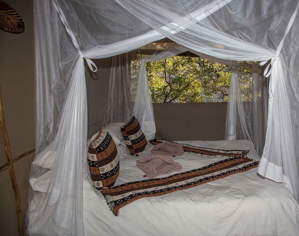 Family Tent (3 ppl) photo 1