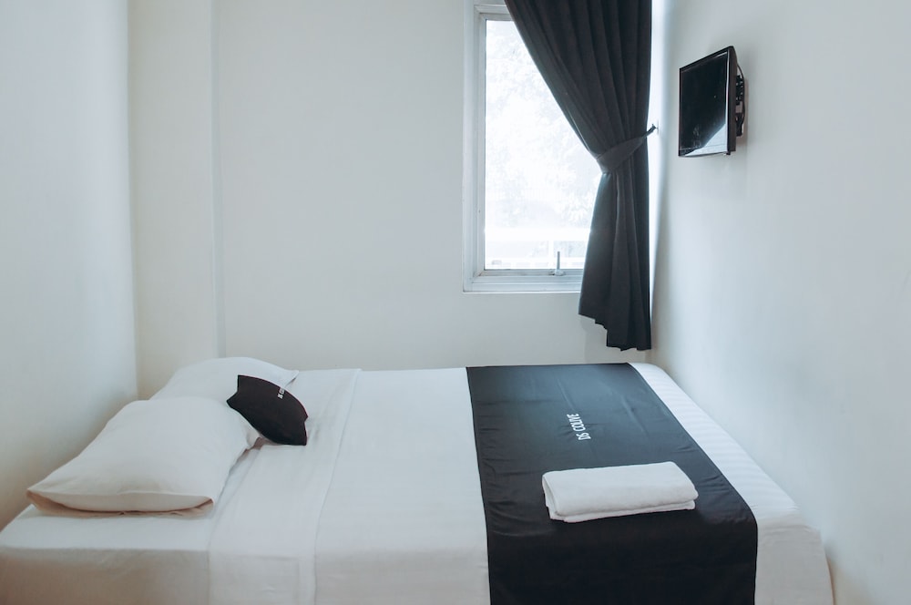 Premium Room, 1 Queen Bed photo 2