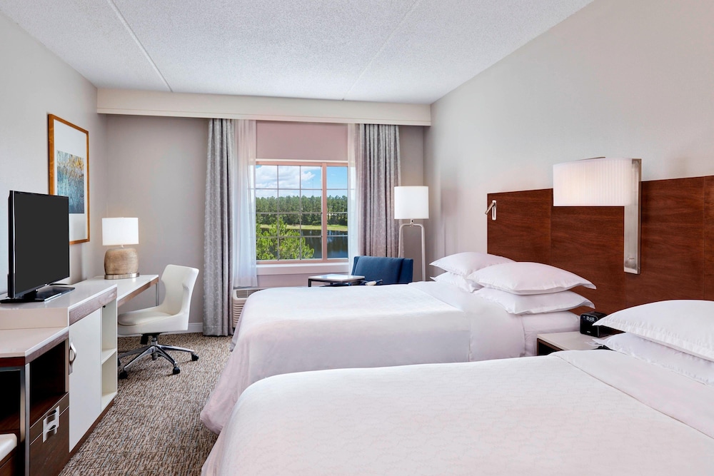Traditional Room, 2 Queen Beds - Photo 3