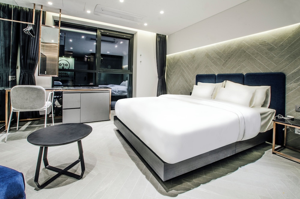 City Double Room