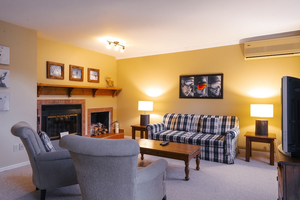 Apartment 501 Mountain View