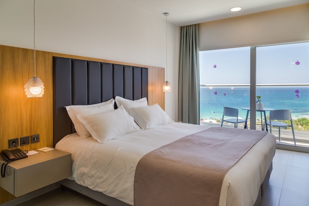 Standard Room, Sea View - Photo 4