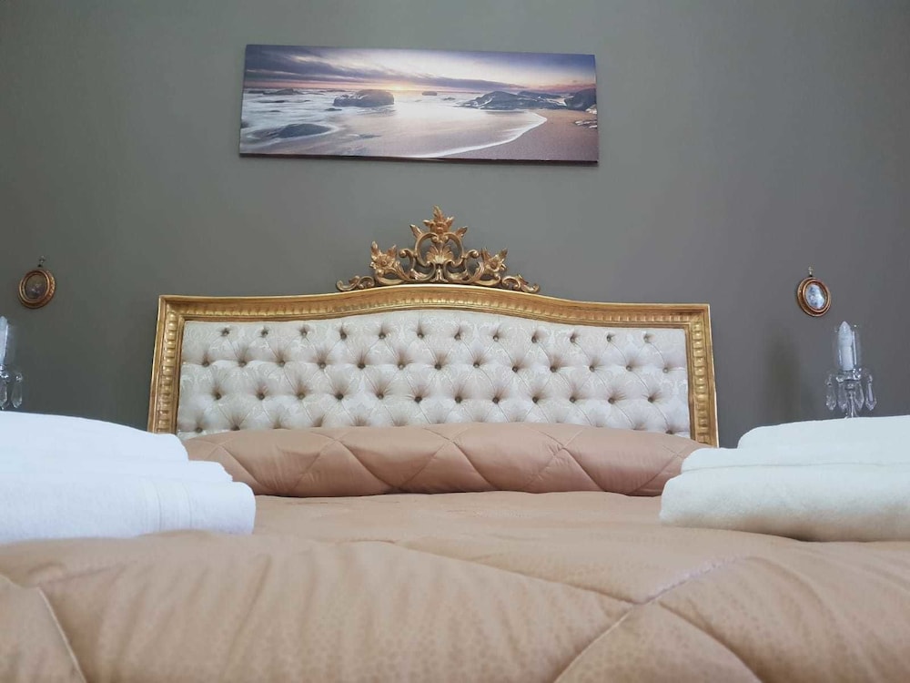 Comfort Double Room, Private Bathroom (External)