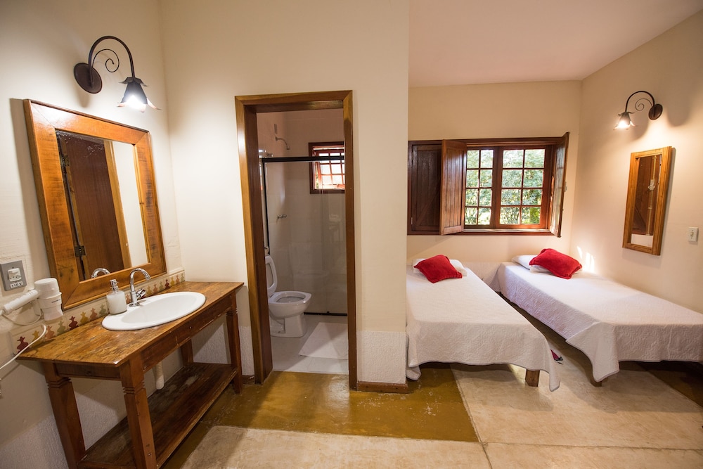 Standard Quadruple Room photo 3