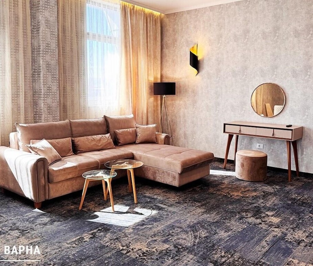 Premium Studio