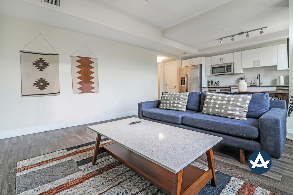 Townhome, 1 Bedroom (1101) photo 1