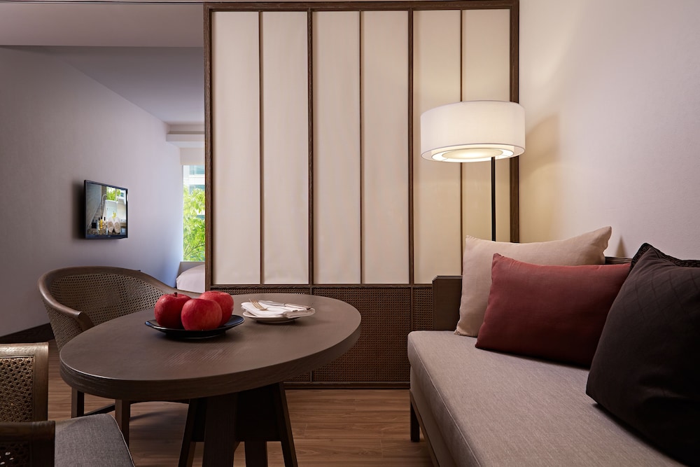 Junior Suite King, 2 Pax photo 2