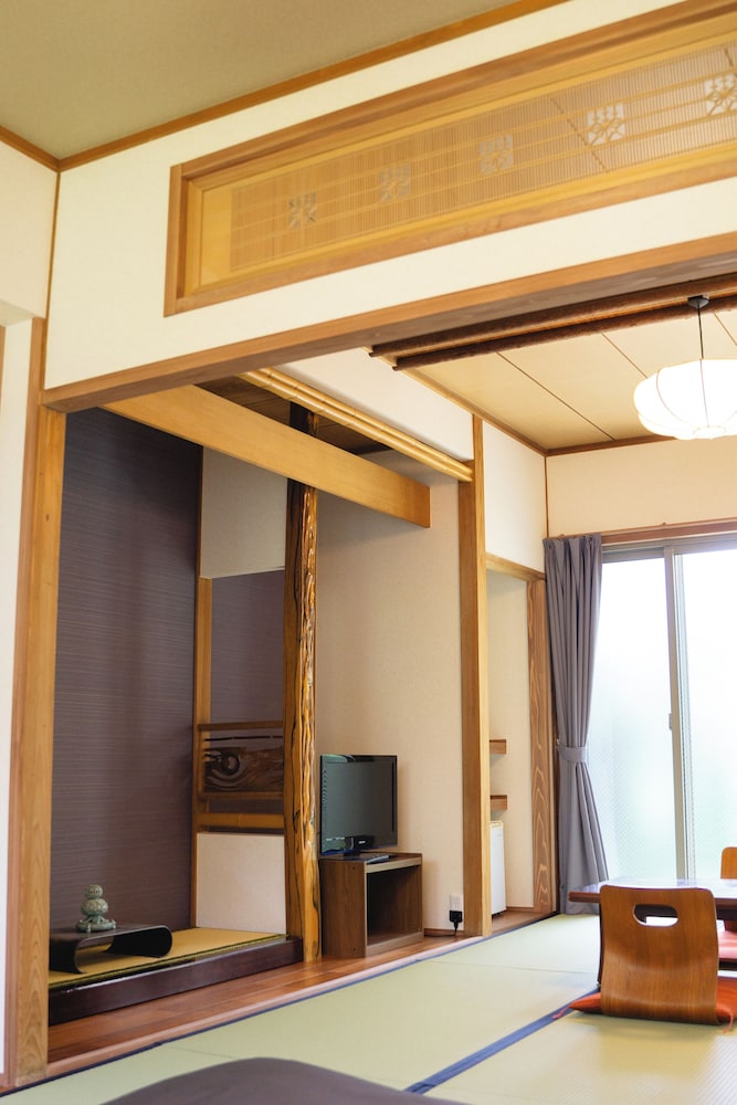 Japanese Style Room (8 Tatami mats), Private bathroom - Photo 5