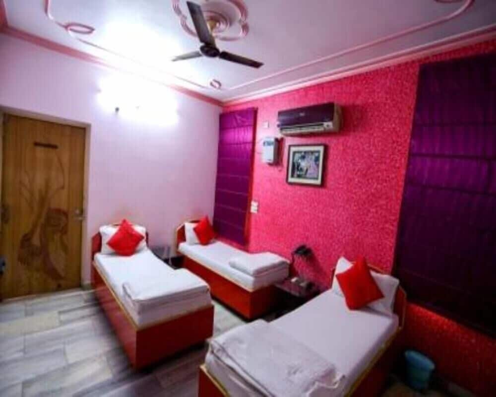 Deluxe Triple Room - Photo 3