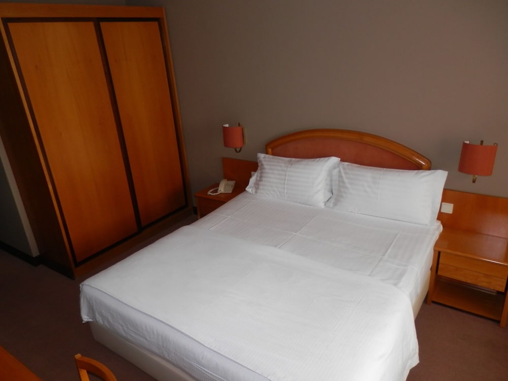 Double Room - Photo 24