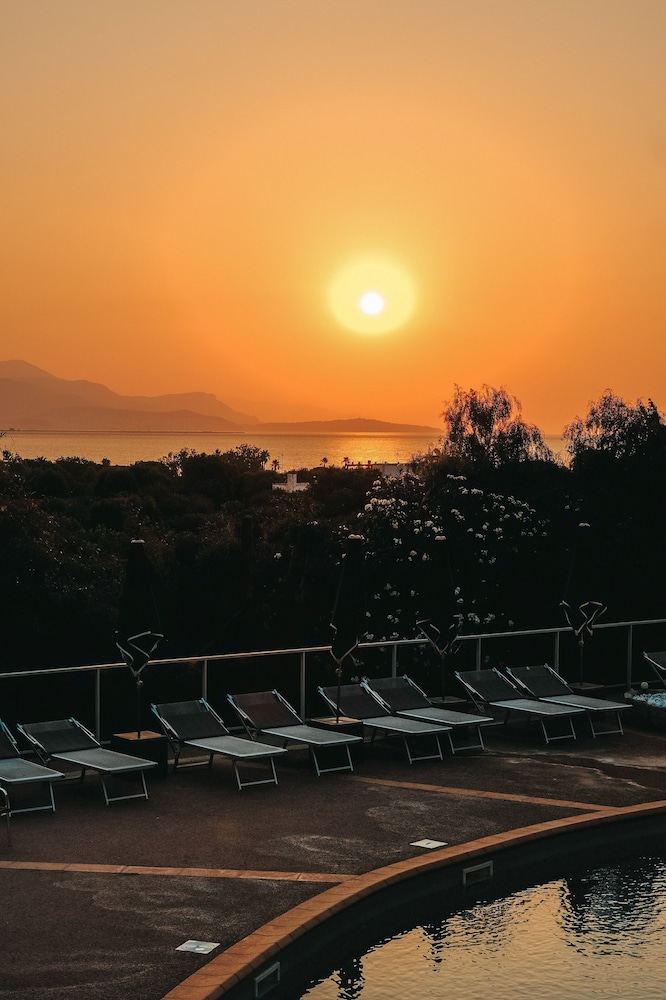 Exclusive Twin Room, Sea View - Photo 4