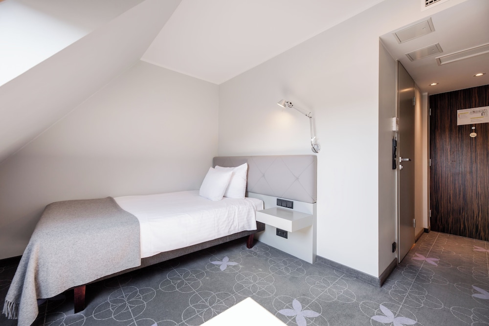 Standard Room, 1 Double Bed (Newly Designed)