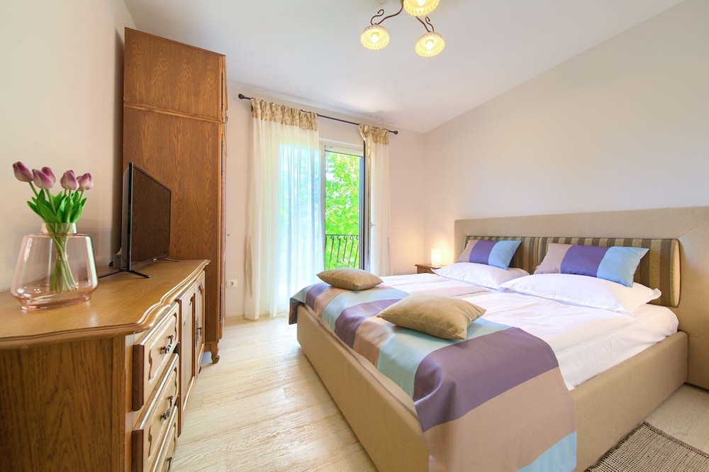 Grand Villa photo 3