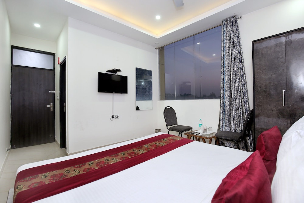 Deluxe Double Room photo 2