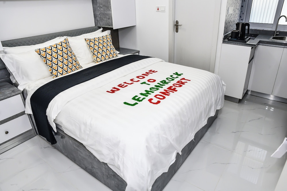 Deluxe Double or Twin Room, 1 Queen Bed, Courtyard View