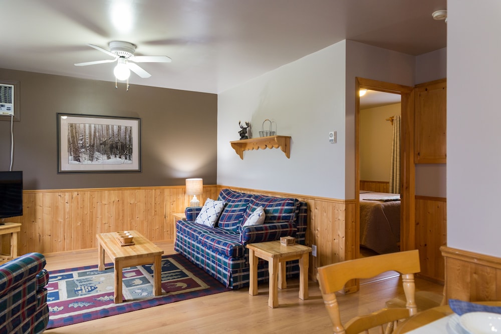 Standard Cabin photo 3