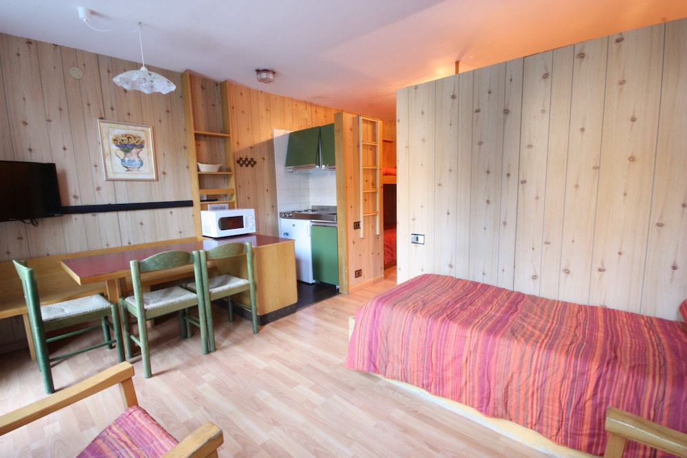 Apartment, 1 Bedroom (4 pax) photo 3