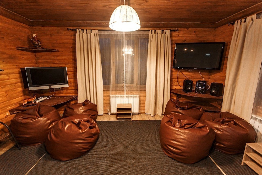 Exclusive House, Park View photo 3