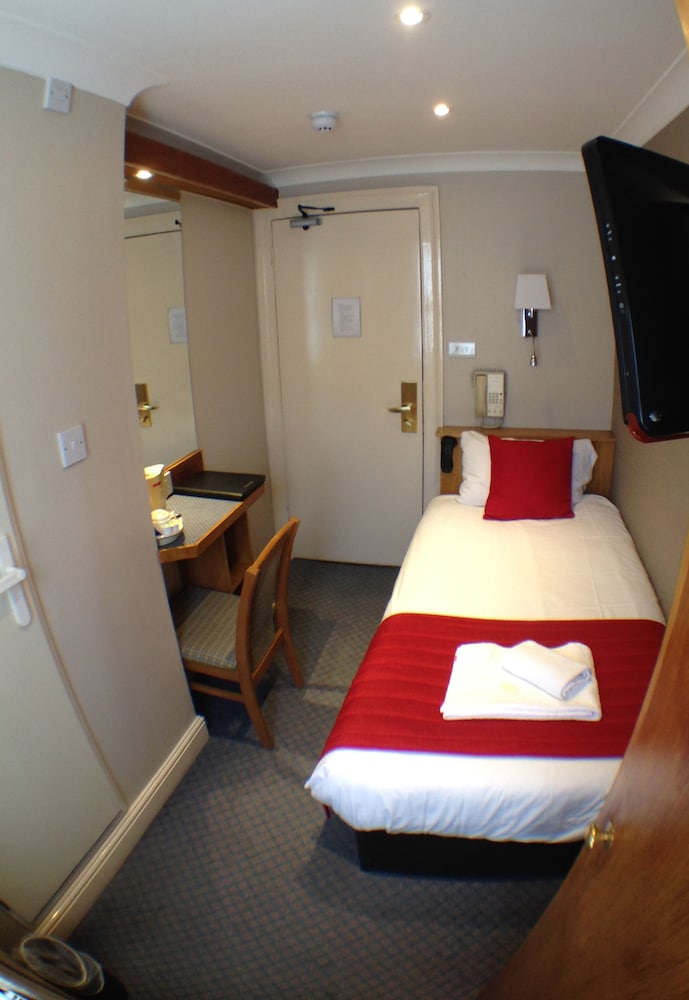 Basic Room photo 3