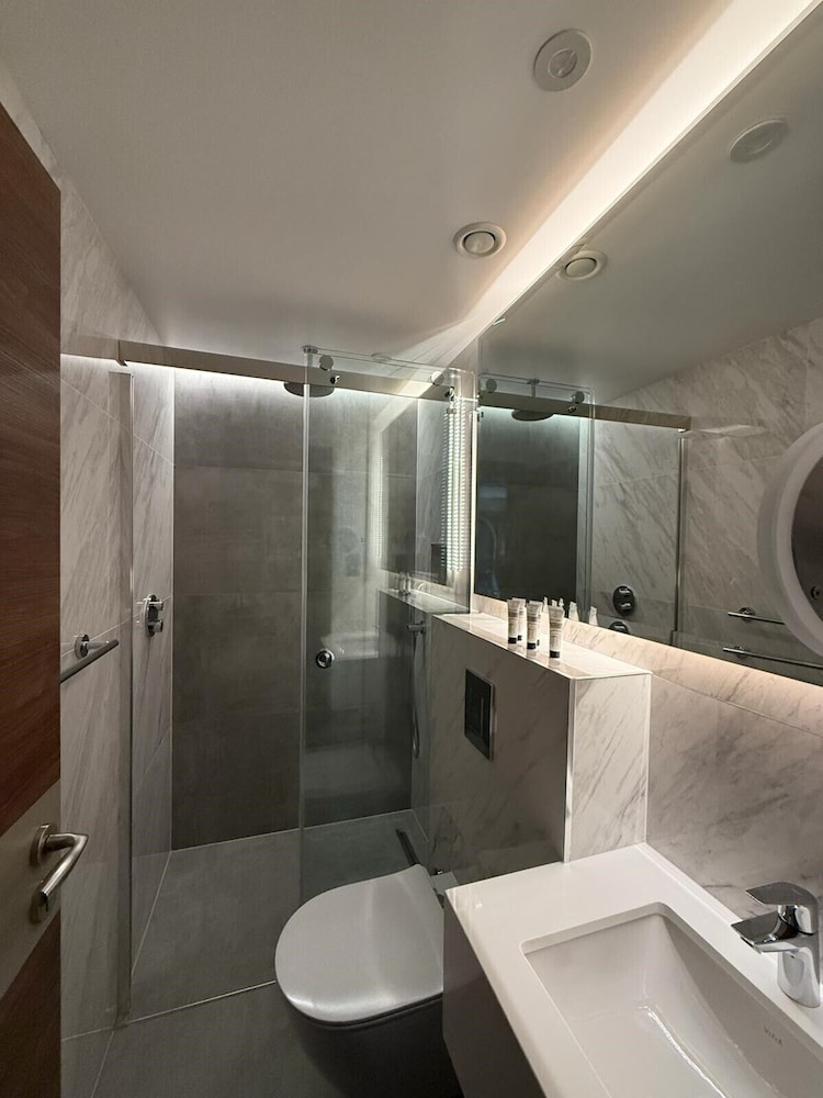 Deluxe Quadruple Room photo 3