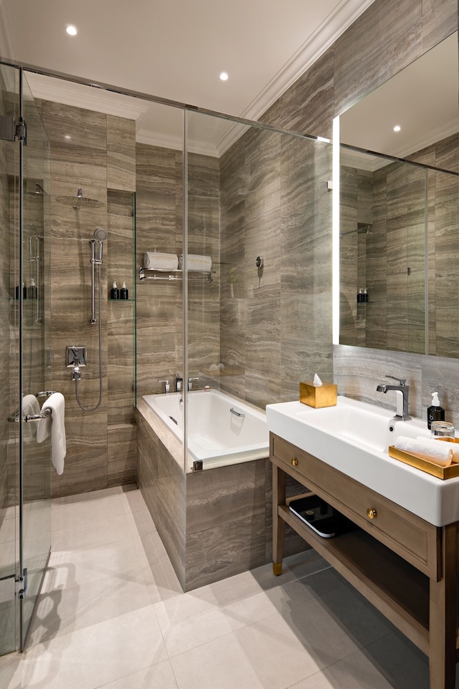 2-Bedroom Markies Suite - Photo 2