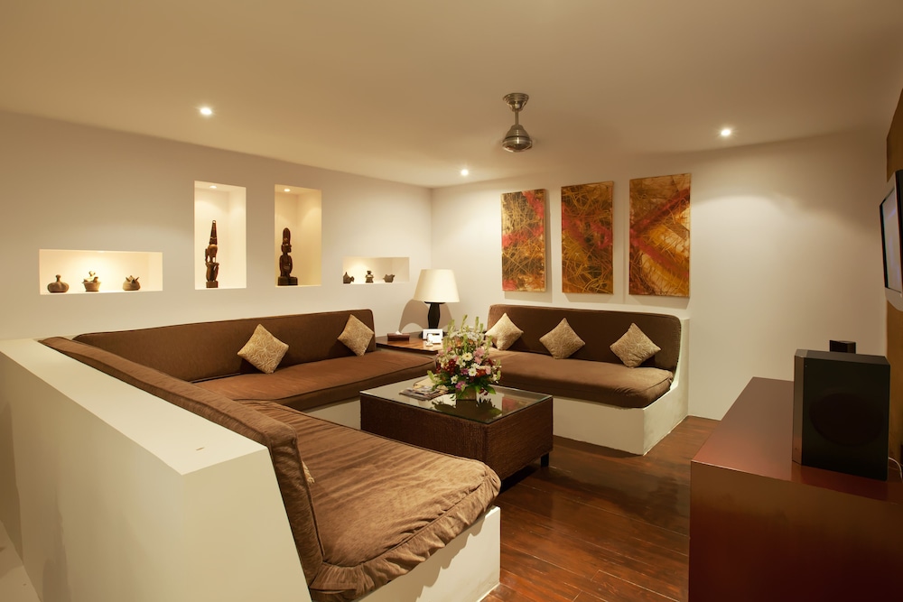 Premier Villa, 2 Bedrooms, Private Pool - Photo 11
