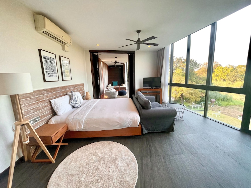 Penthouse Suite