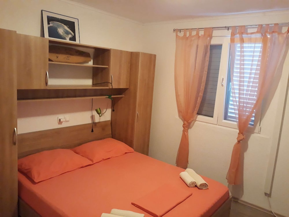 Standard Apartment, 2 Bedrooms, Terrace