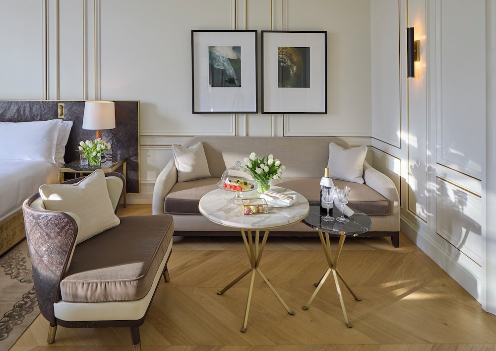 Premier Suite (Junior) thumbnail 5