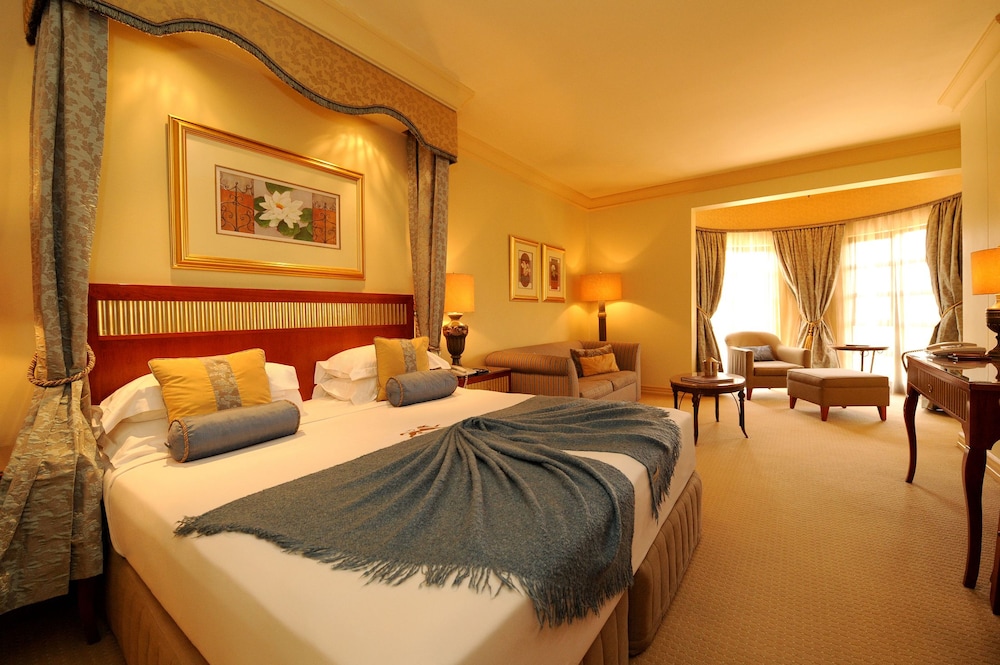 Superior Twin Room, 2 Twin Beds - Photo 1