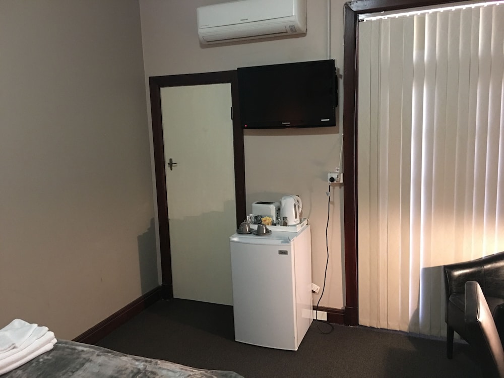 Standard Room, Non Smoking, Balcony (Double Room) photo 2