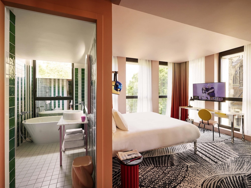 Double Room, Accessible (Large Mama) - Photo 1