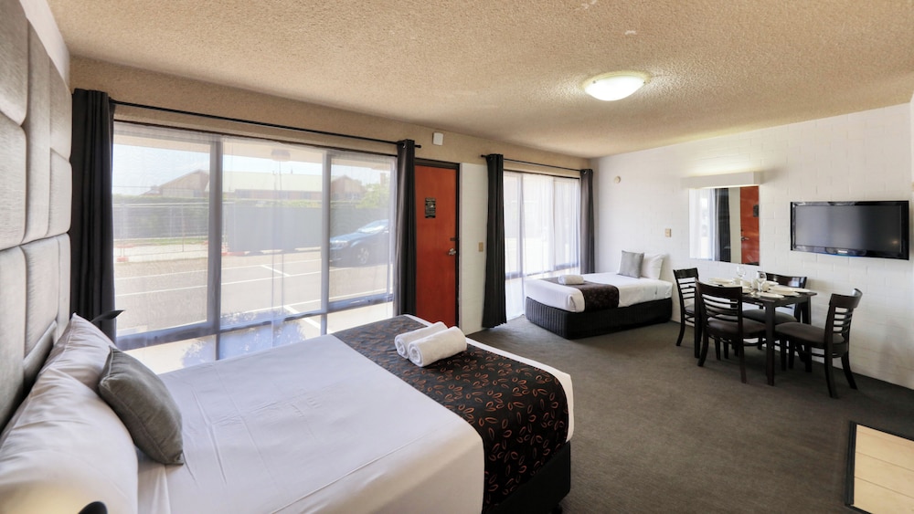 Family Double Room photo 3