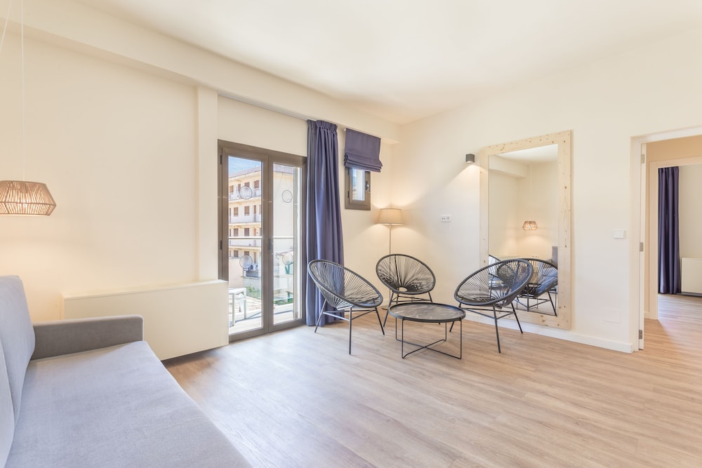 Suite (2 adultos + 2 niños)
