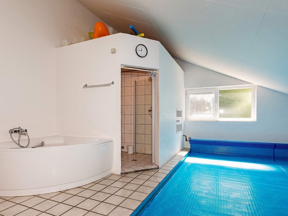 House photo 2