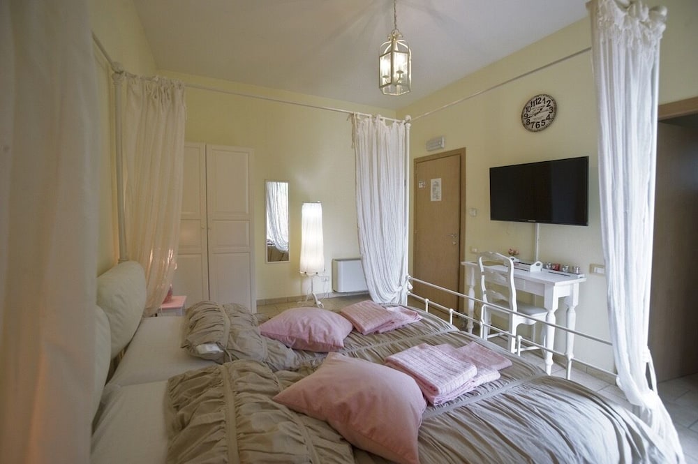 Exclusive Room photo 2