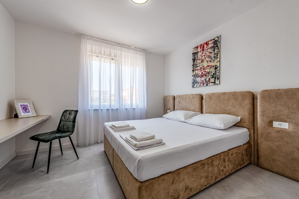 Deluxe Apartment, 1 Bedroom, Terrace