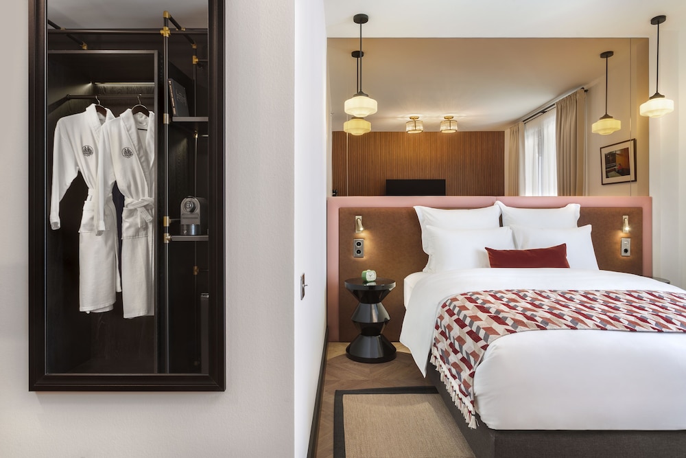 Basic Double Room