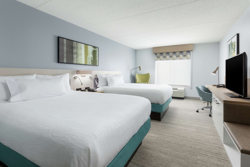 Room, 2 Queen Beds, Accessible (Hearing) - Photo 1
