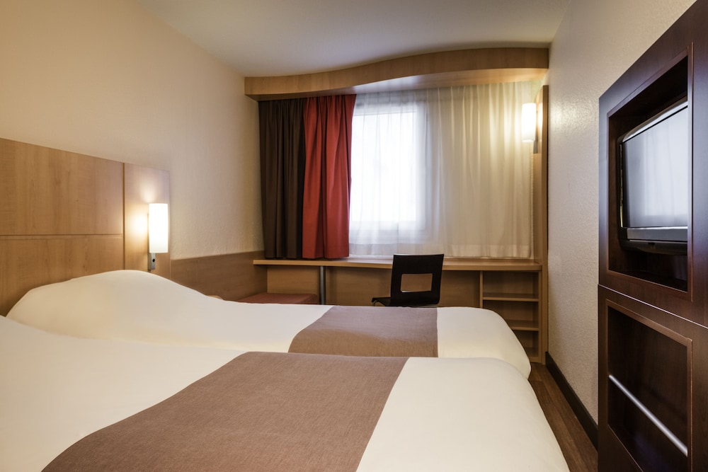 Twin Room, 2 Twin Beds - Photo 2
